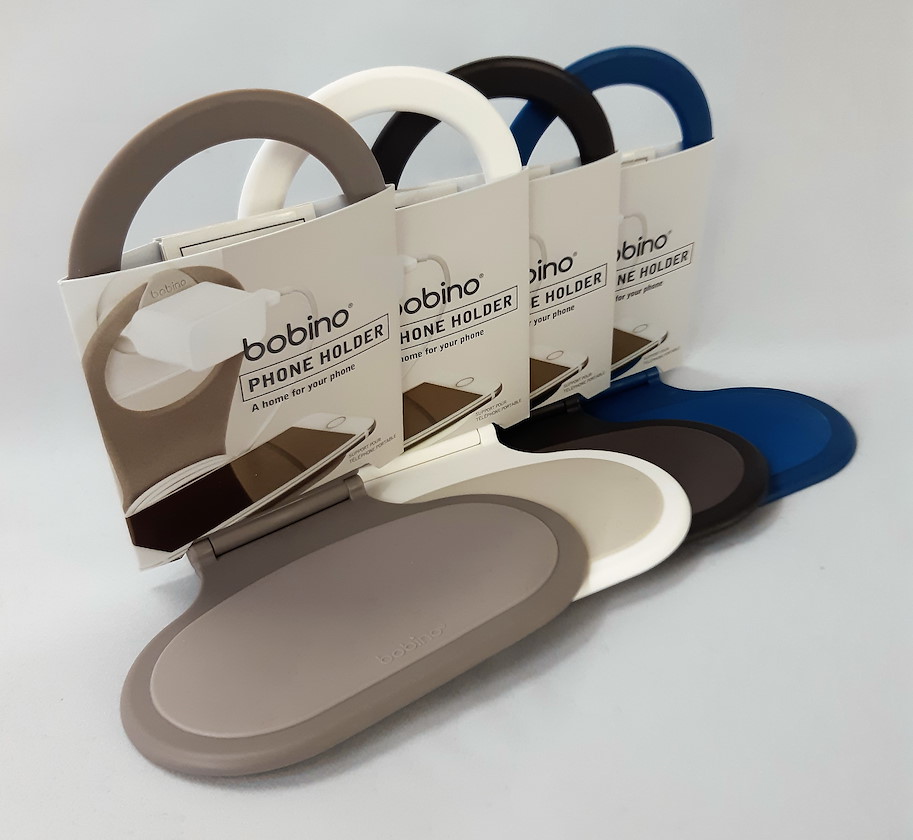 Handyhalter für die Steckdose